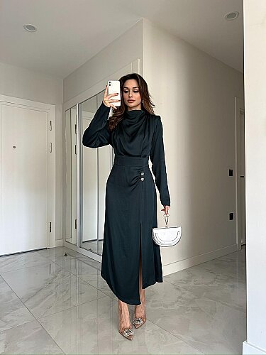 NOMİ Saten Midi Elbise 3020 - Zümrüt Yeşili - Mooi Butik