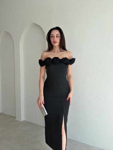 ZİLEY Gül Detaylı Midi Elbise 8117 - Siyah - Mooi Butik